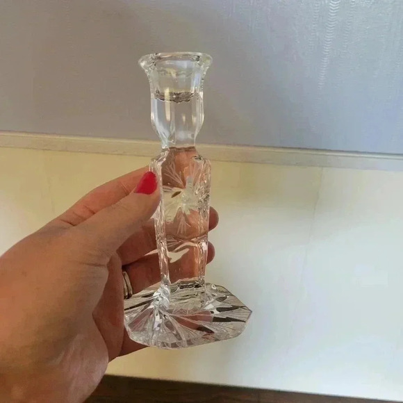 Vintage Cut Candle Holder (Set of 2) - Picture 6 of 8